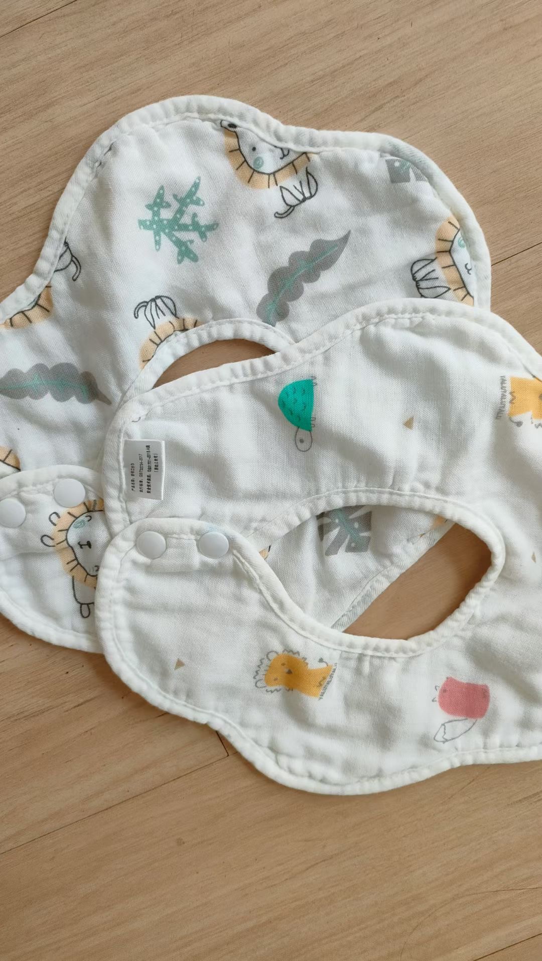 Double Gauze Cotton Bib