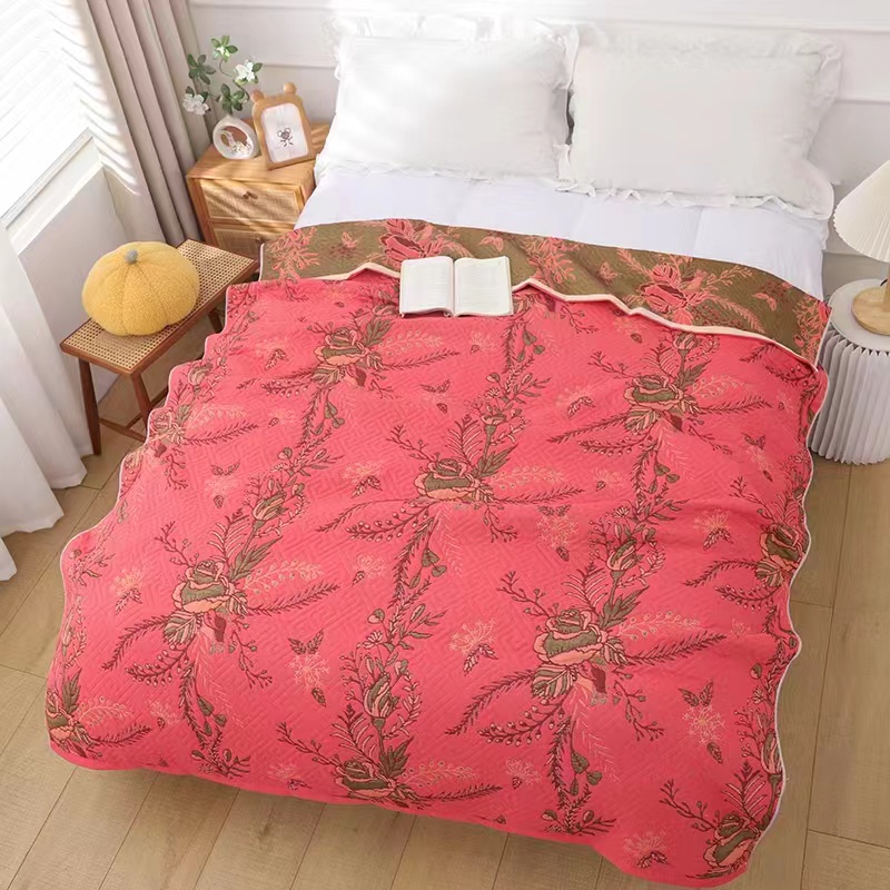 Magenta Rosebud Blanket
